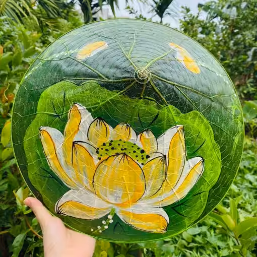 Nón lá Sen Huế họa tiết Sen vàng