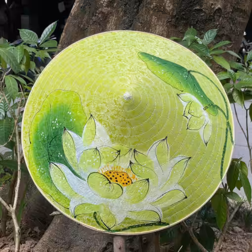 Nón lụa Huế tím họa tiết sen hồng rực rỡ