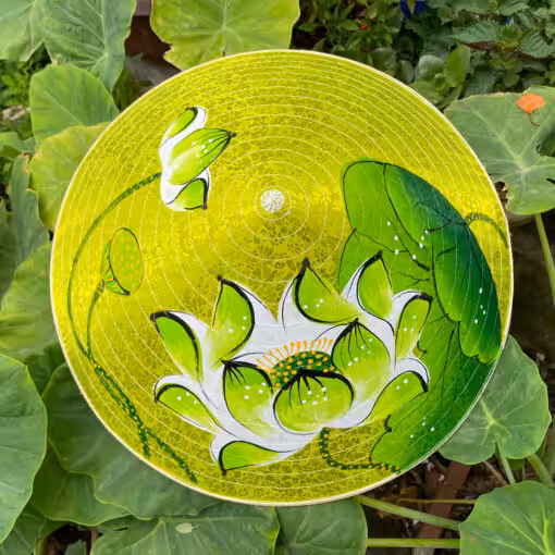 Nón lụa tím họa tiết hoa bướm
